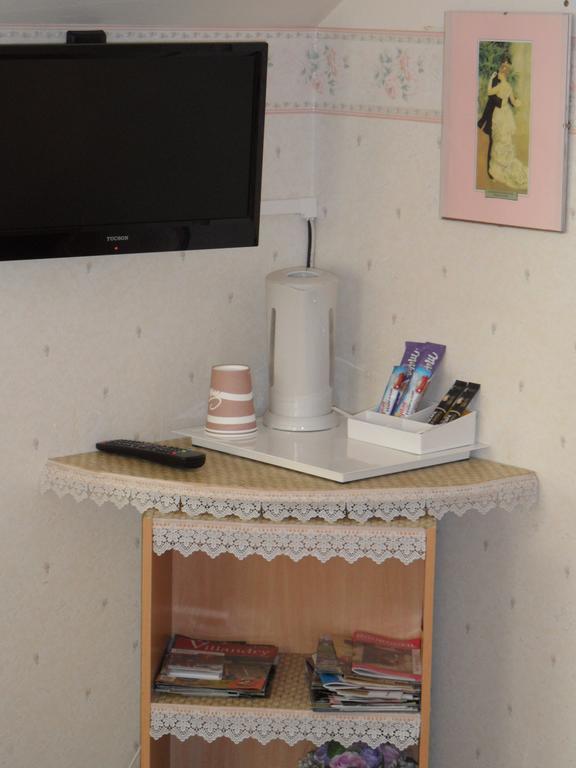 Au Repos Saint-Jean Bed & Breakfast ชีนง ภายนอก รูปภาพ